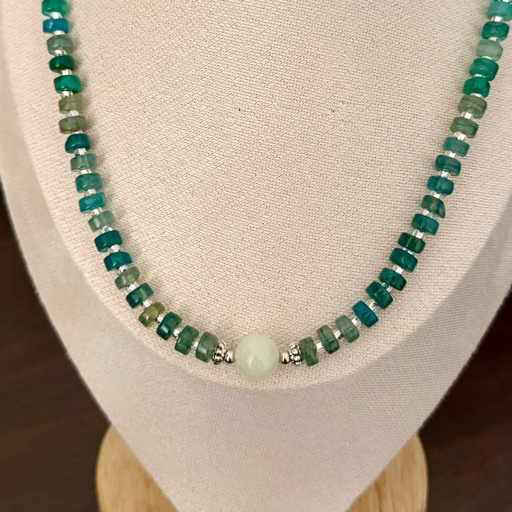 Heishi Agate Beads on Sterling Silver Necklace - Picture 8 of 10